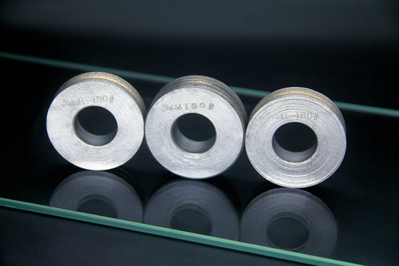 PBLOG 鉛筆 ダイヤの輪 ガラスツール 工場 パーソナライズ 磨き輪 金属をシンタリング