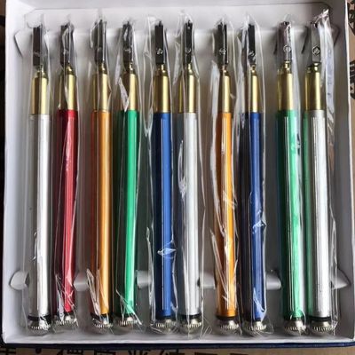 ガラス切削工具をけがきすることは多機能ガラス カッターのダイヤモンドを浮彫りにした