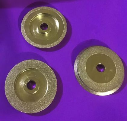 荒い立方に窒化ホウ素CBNの粉砕車輪の溝を彫ることは電気めっきした